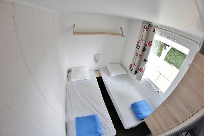 Location Mobil Home Confort + 4 Pièces 6 Personnes - Camping La Ferme****-6