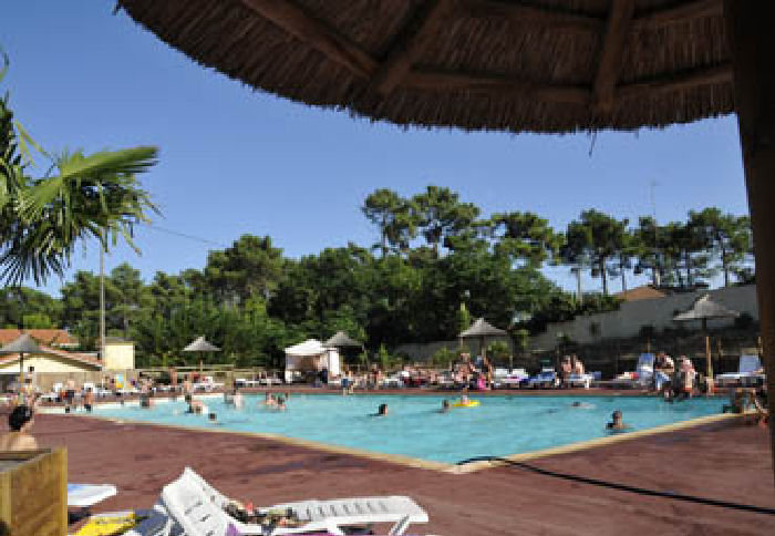 Location Mobilhome 6 pl. - 6 places  (entre 0 et 5 ans) - Camping La Pointe ****-1 Location Mobilhome 6 pl. - 6 places  (entre 0 et 5 ans) - Camping La Pointe ****-1