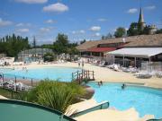 Location sur Villeréal : Camping Le Château de Fonrives****