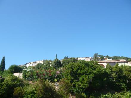 Location vacances Résidence Les Jardins d\'Azur - Cavalaire sur Mer-1