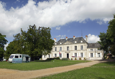 Location vacances Camping Le Petit Trianon**** - Ingrandes sur Vienne-7