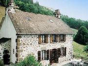Location sur Saint Martin Valmeroux : Maison de Vacances Saint Martin Valmeroux