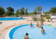 Location sur La Roque d?Anthéron : Camping Les Iscles****