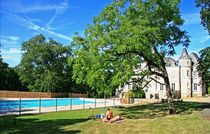 Location vacances Camping Château La Forêt**** - Saint Julien des Landes-1
