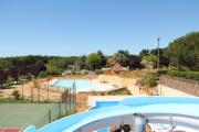 Location sur Saint Martial de Nabirat : Camping Le Carbonnier****